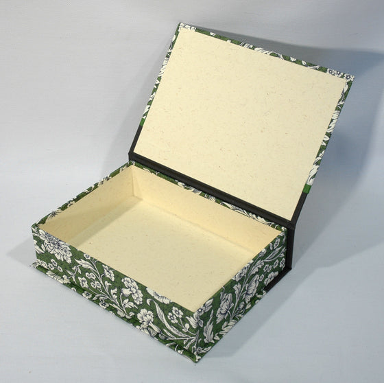 Box Hinged Lid Small - Flowers on Green